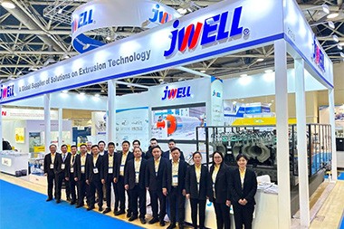 Россияда 25 жылдык так айдоо, JWELL техникасы RUPLASTICA2025те укмуштуудай пайда болду